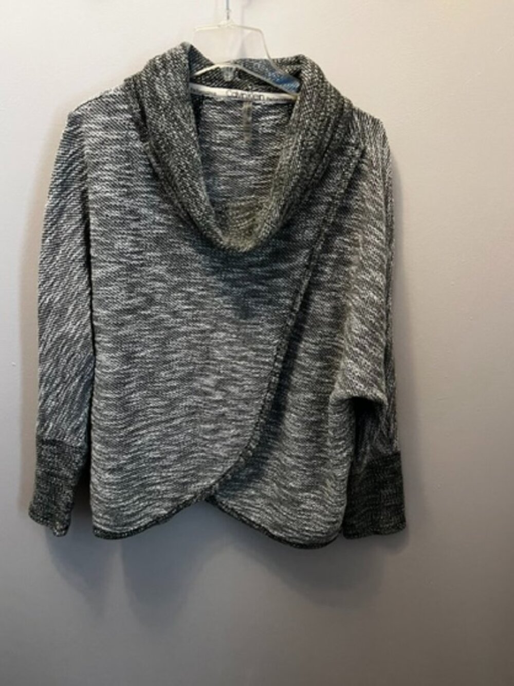 Women's Calvin Klein Grey Long Sleeve Sweater, Size XL, Flowy front, Ex Con!
